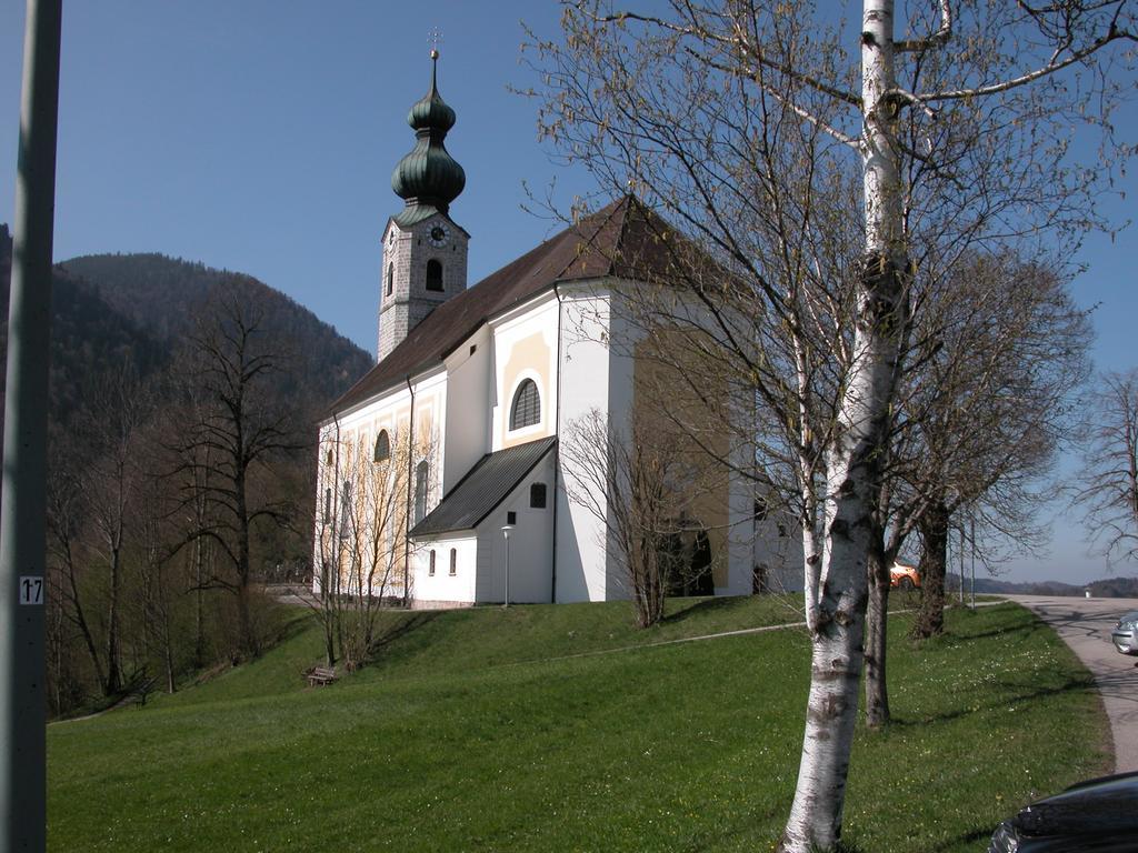Hotel-Restaurant Zum Hirschhaus Inklusiv Chiemgaukarte Ruhpolding Exterior foto