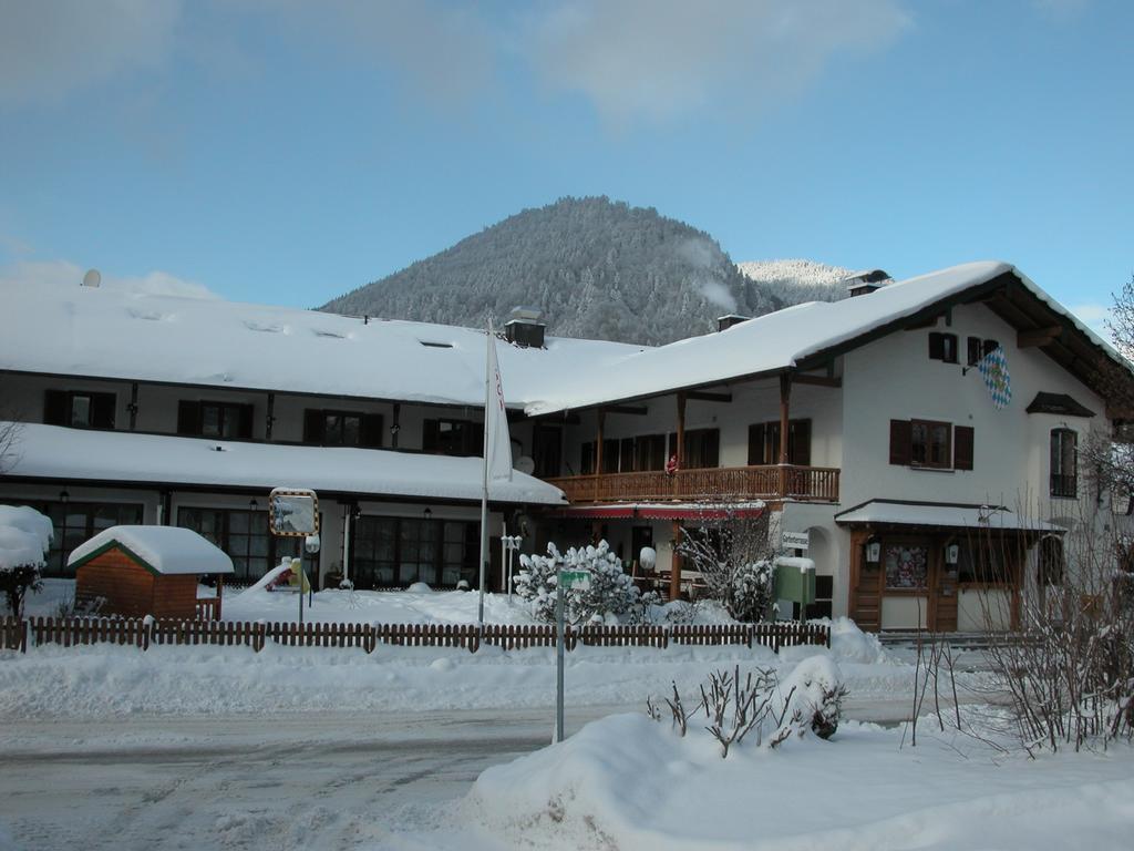 Hotel-Restaurant Zum Hirschhaus Inklusiv Chiemgaukarte Ruhpolding Exterior foto